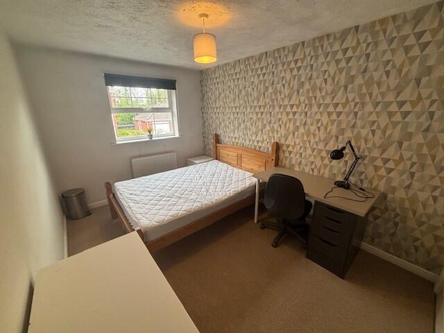6 bedroom house for rent