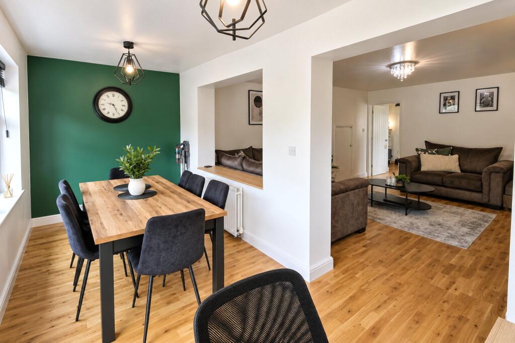 House in Flitwick, Central Bedfordshire - View 2