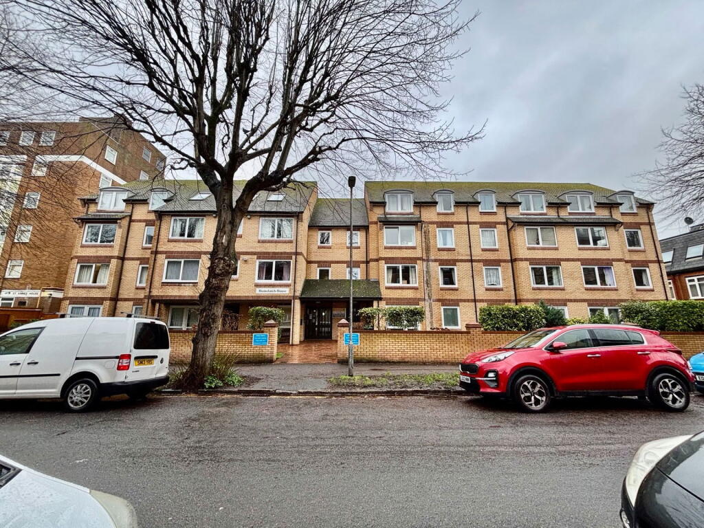 Main image of property: Manager Assisted Ground Floor Apartment, St. Leonards Road, Eastbourne, BN21 3UW