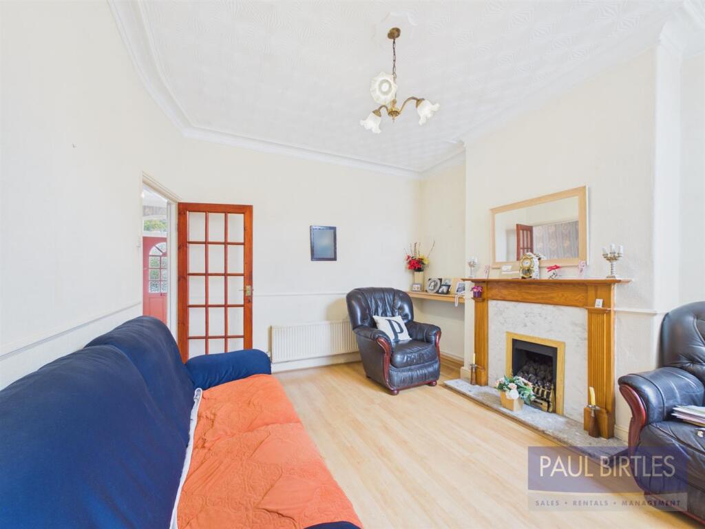 House in Manchester - More