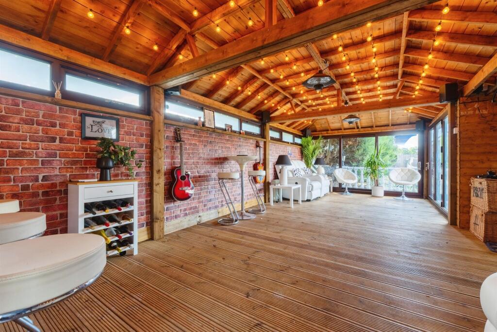 House in Ipswich - View 5