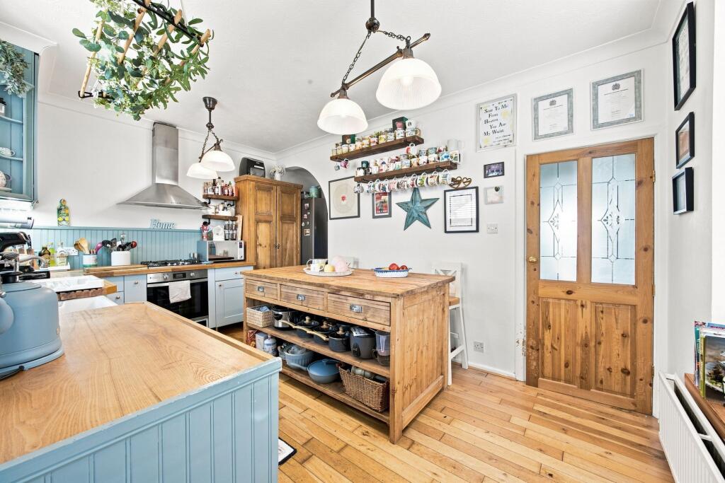 House in Burnley, Dunnockshaw - More