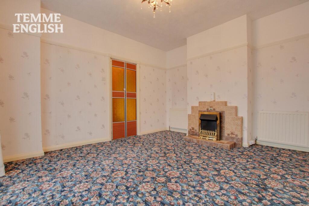 Popes Crescent, Basildon, SS13 photo 3