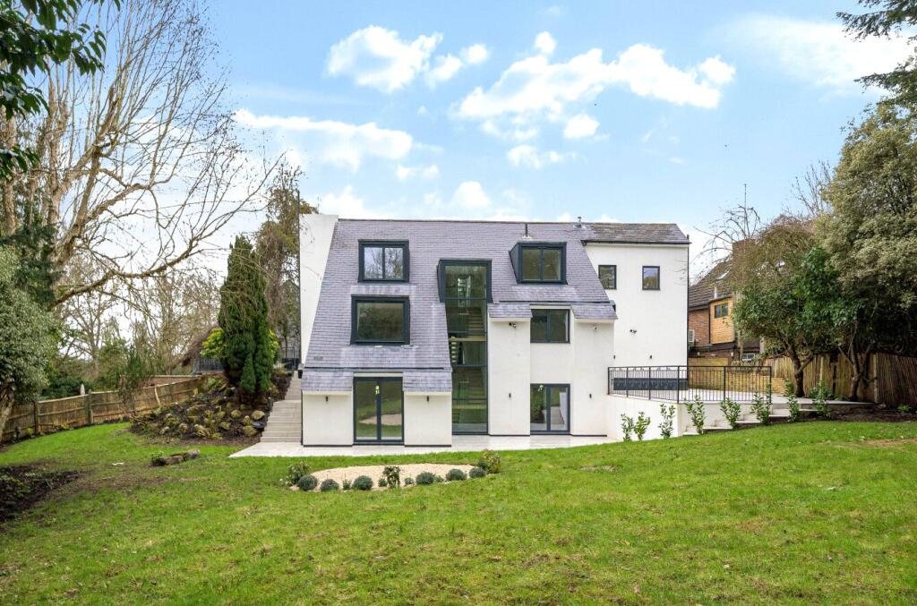 Main image of property: White Orchards, Totteridge, London, N20