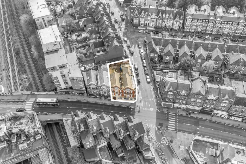 Walm Lane, London, NW2 photo 2