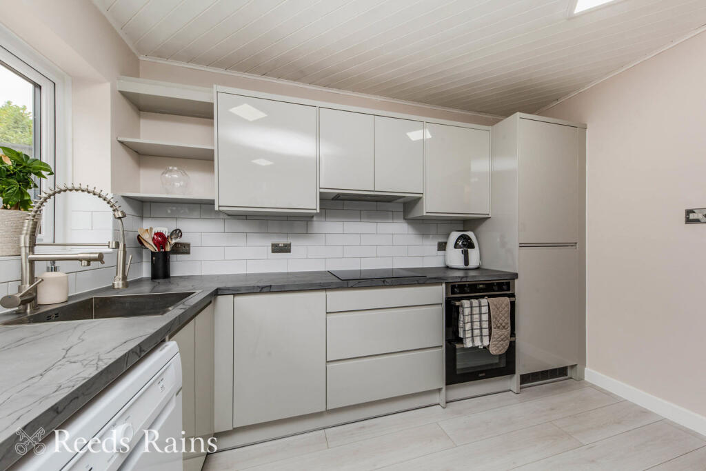 Crescent Road, Congleton, Cheshire, CW12 photo 5