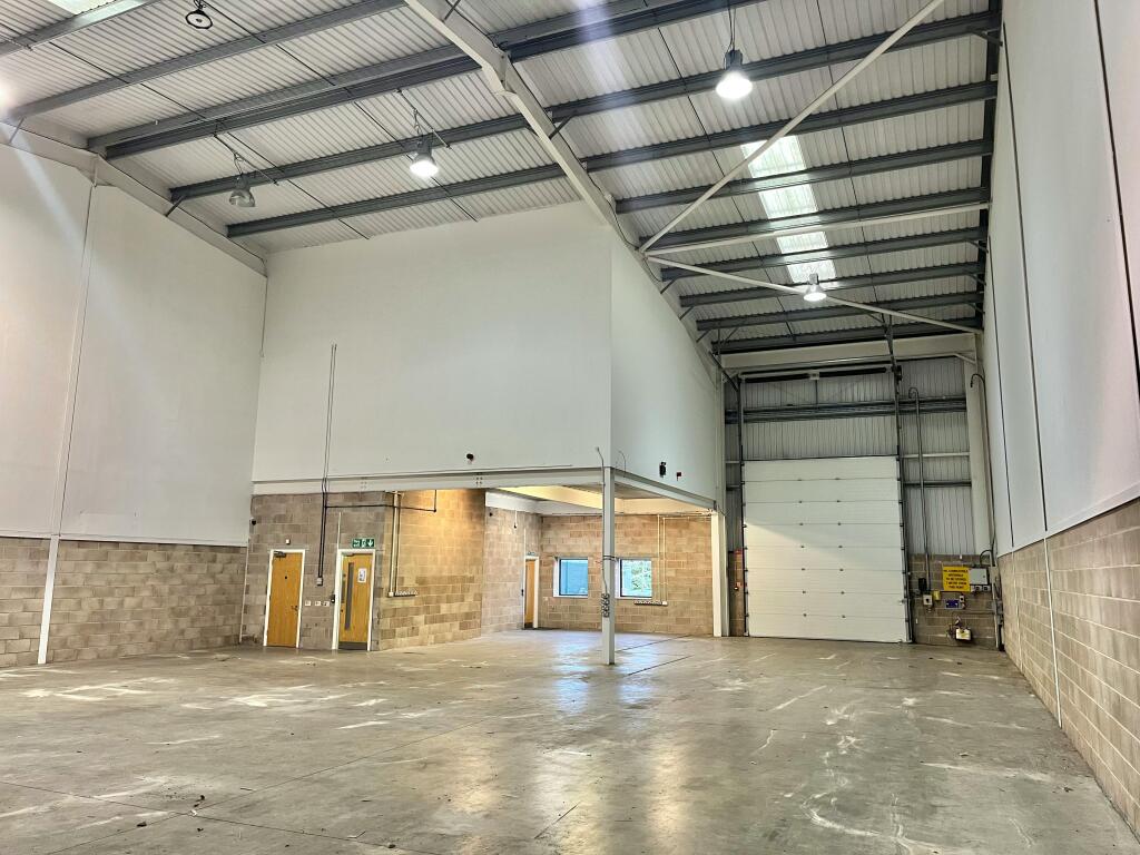 6 Langley - Warehouse 4.jpg