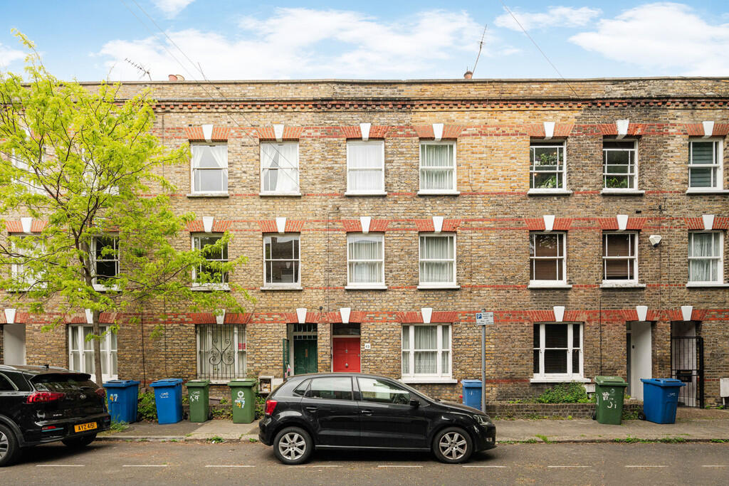 Main image of property: Henshaw Street, London