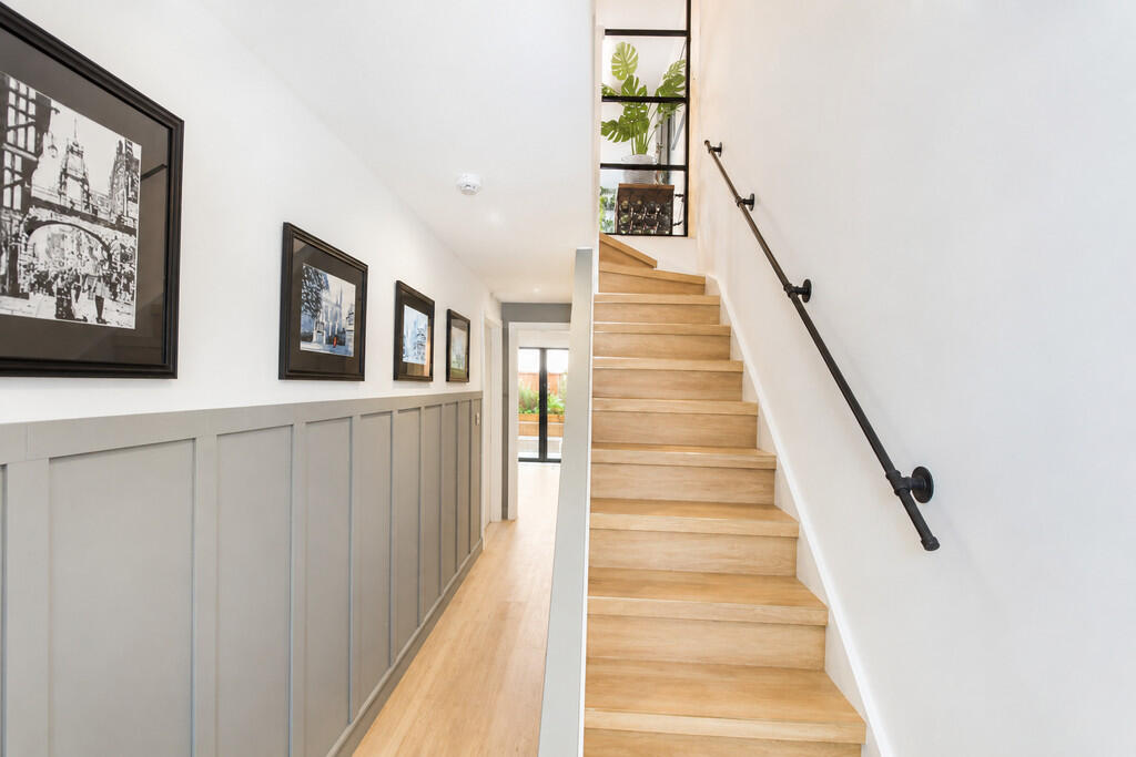 House in Chester, City of Chester - View 2