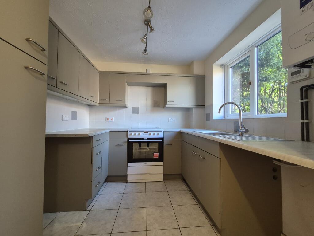 House in Dudley - View 4