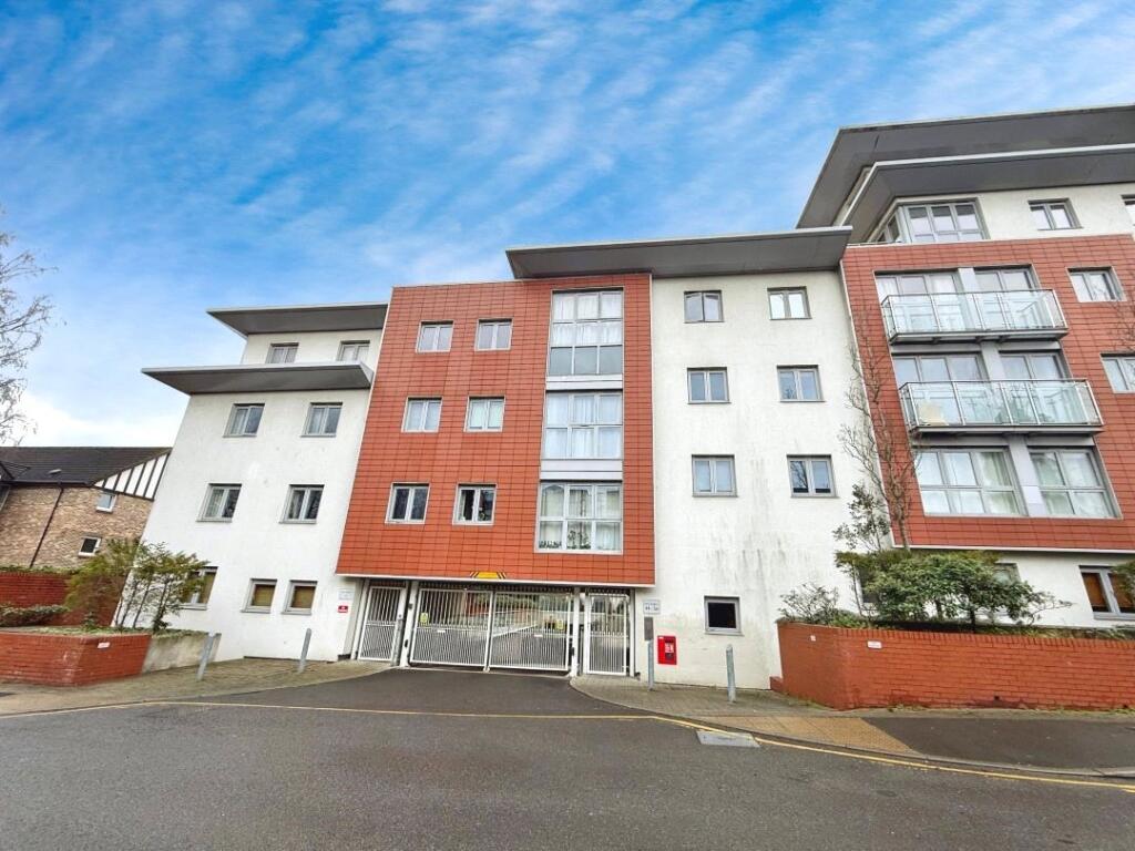 Main image of property: Park Heights, Constitution Hill, Woking, GU22