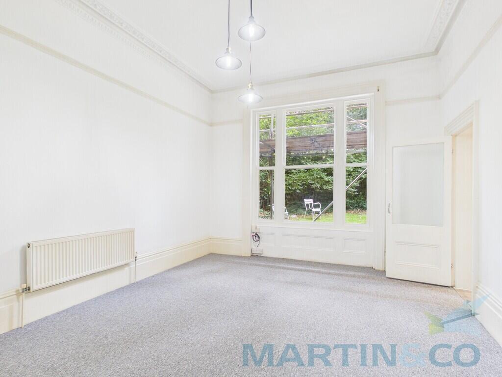 Apartment in Brighton - More