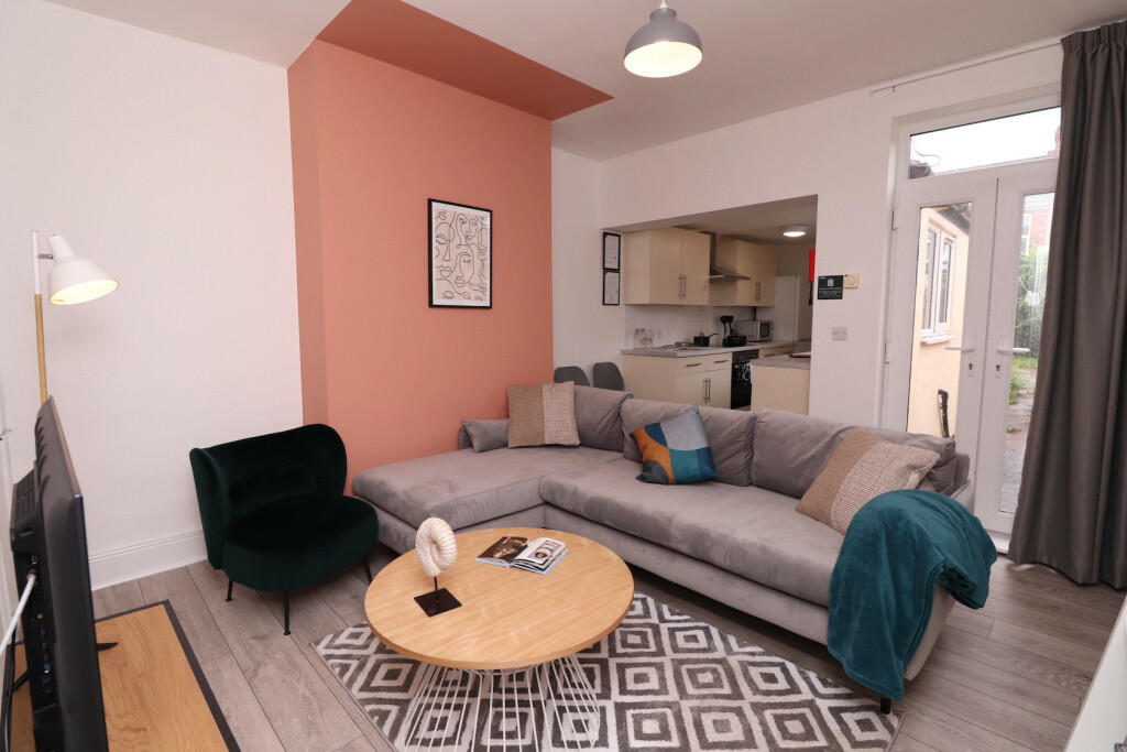 Main image of property: Crofton Street, Manchester