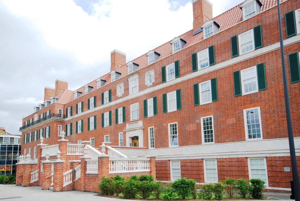 Main image of property: Clapham Common South Side London SW4