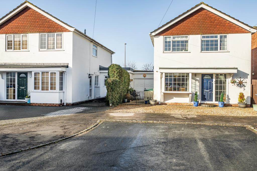 Main image of property: Cochrane Close, Thatcham,  RG19, RG19