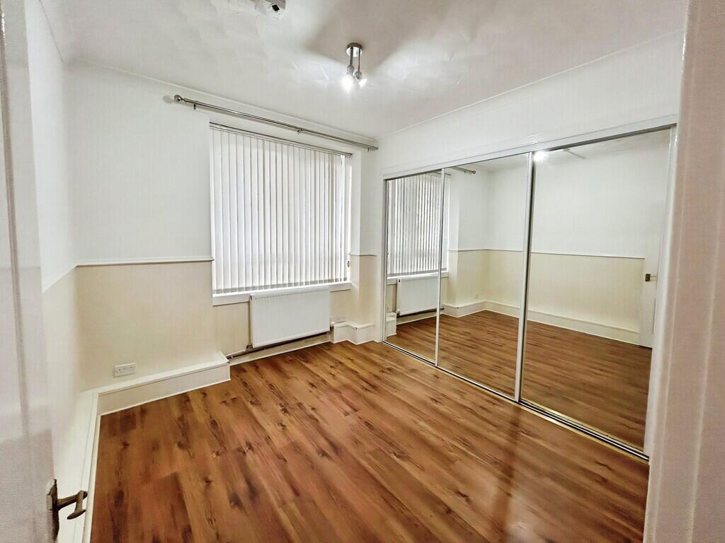 Apartment in Motherwell - View 4