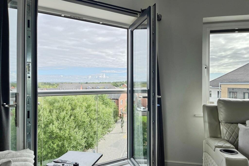 Apartment in Leigh, Lowton Common - View 5