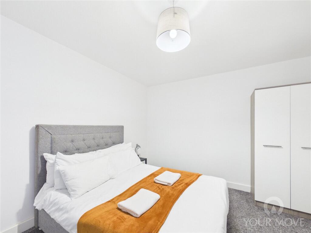 Apartment in Darlington - More