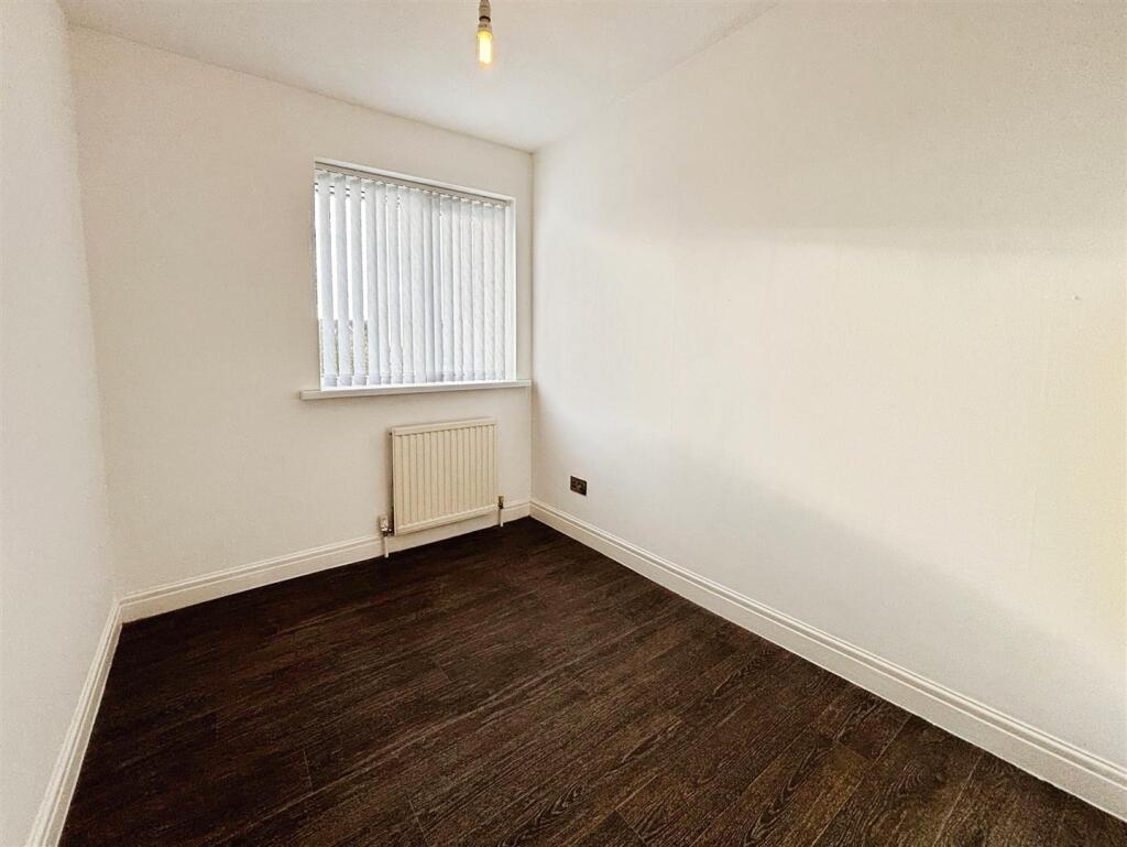 Additional image 16 of Trueman Court, Low Moor, Bradford, BD12 0NE