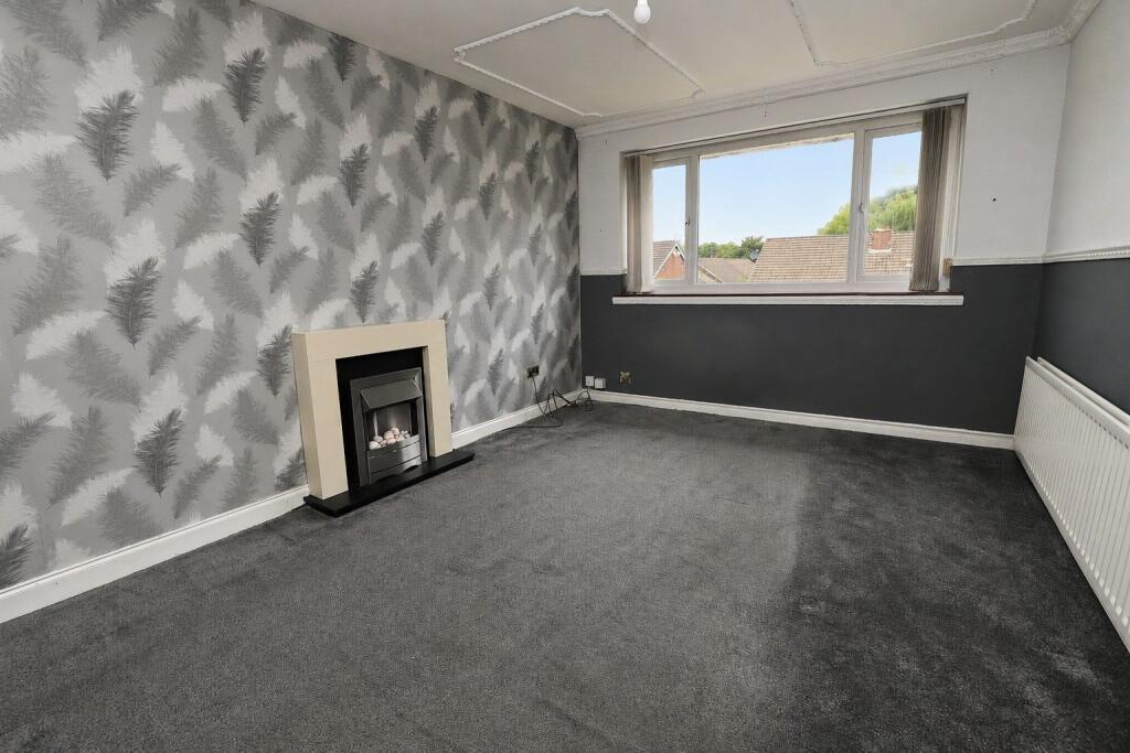 House in Bolton - View 4