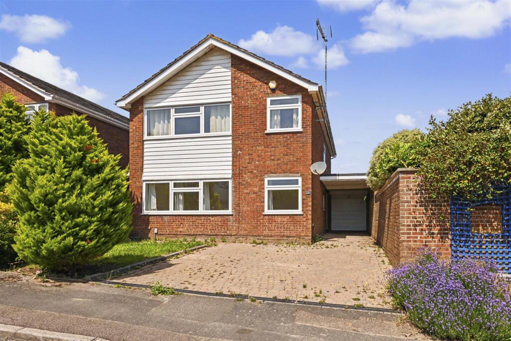 Main image of property: Fairfield Close, Harpenden