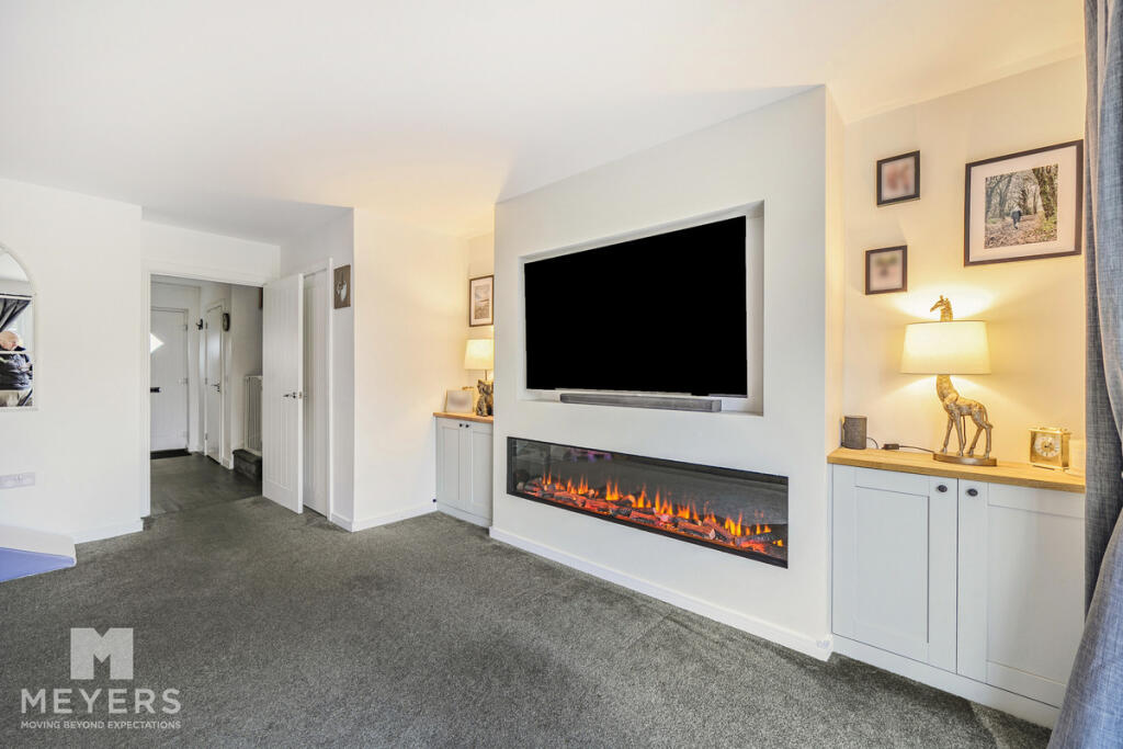 House in Corfe Mullen - View 5