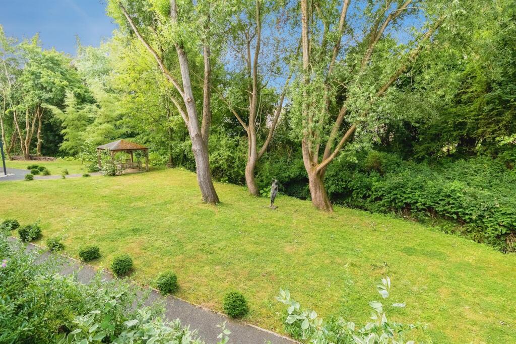 Property photo 9
