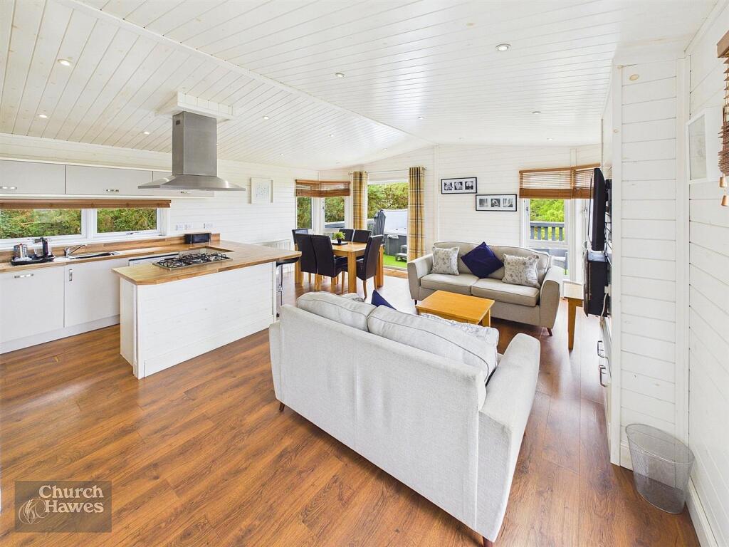 House in Chelmsford - View 2