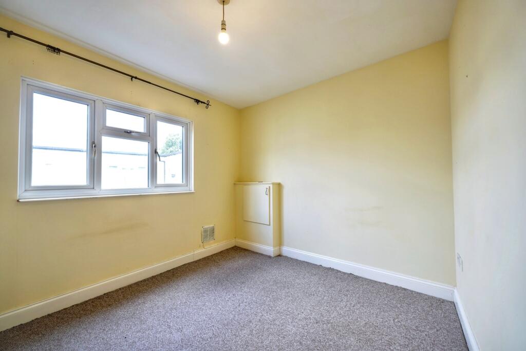 Apartment in Chelmsford - View 2