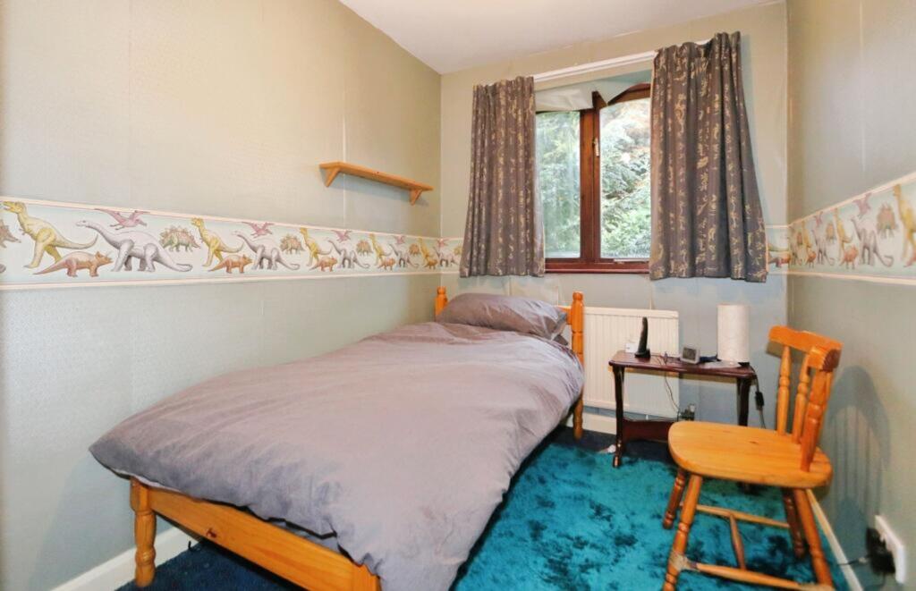 House in North West Leicestershire, Packington - More
