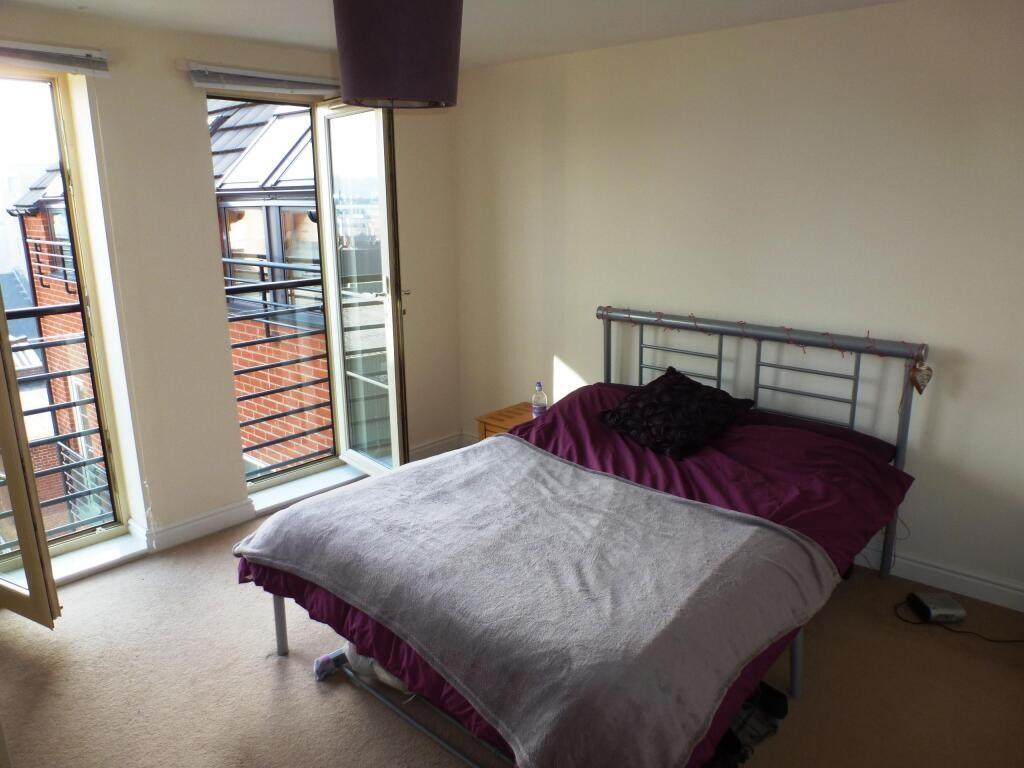 Apartment in Lincoln - View 5
