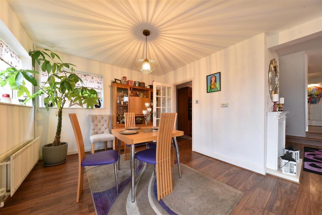 House in Stevenage - View 4