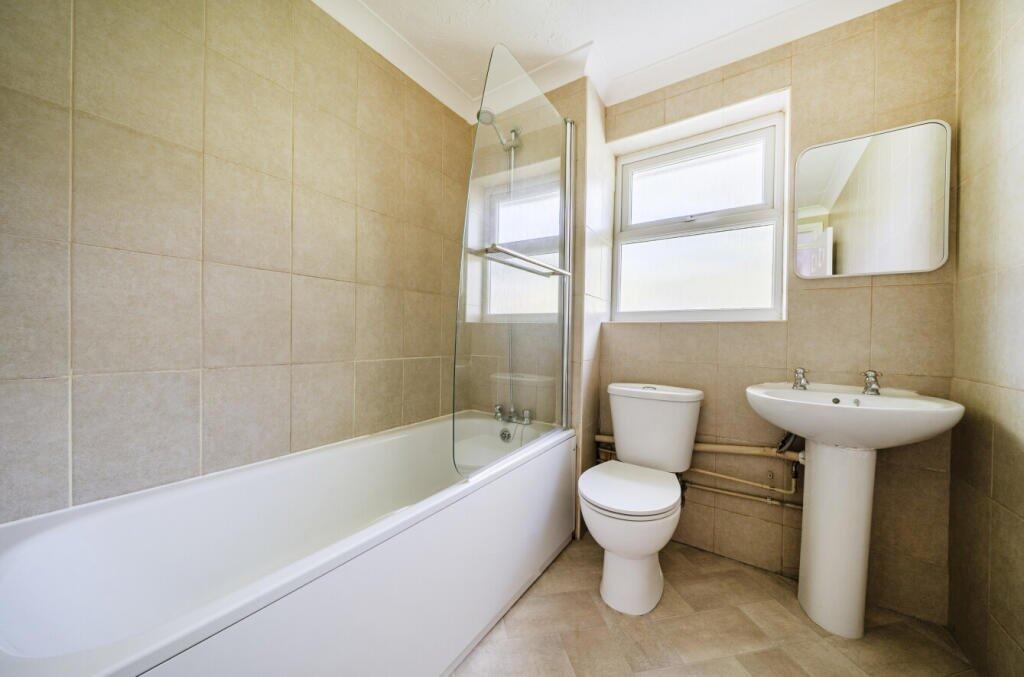 Apartment in Reading - More