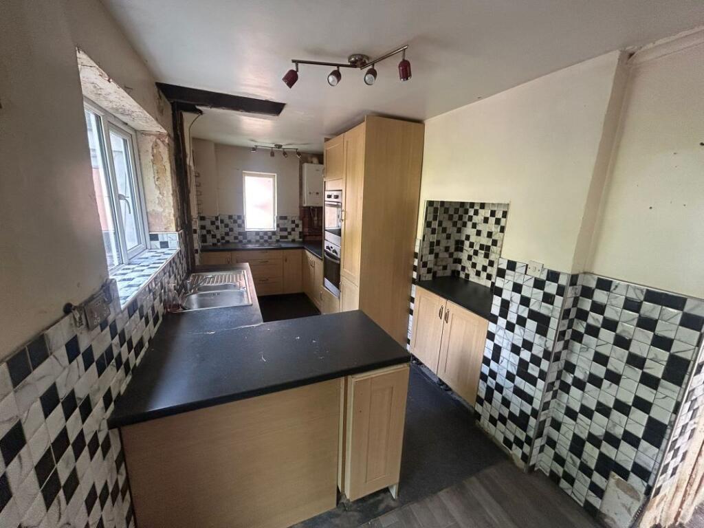 House in Birmingham, Harborne - More