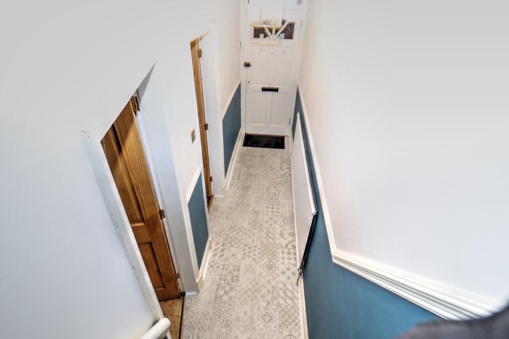 Railway Road, Manchester, M41 photo 4