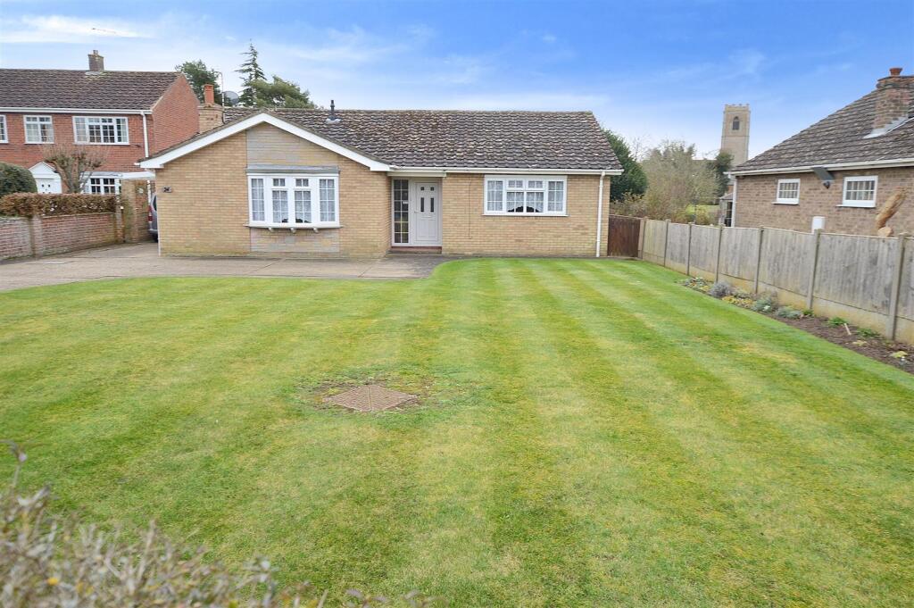 24 Hunters Lane, Tattershall photo 3