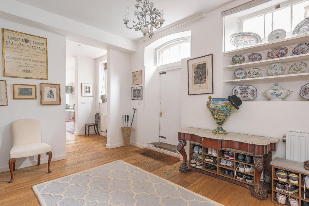 4a St. Marys Square photo 2
