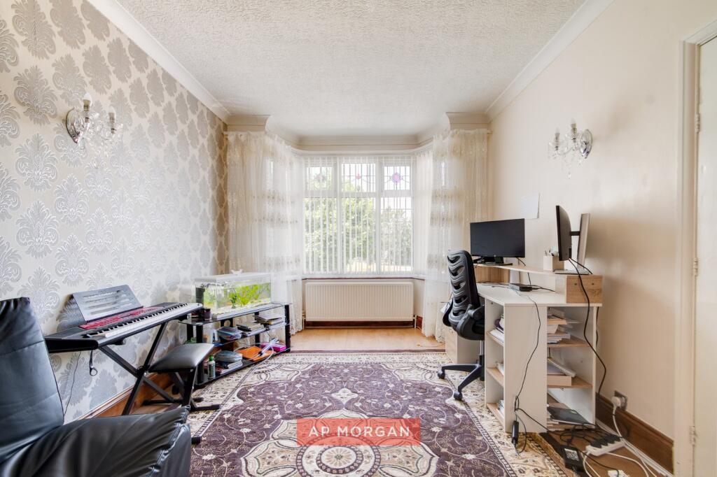 House in Birmingham, Northfield - More