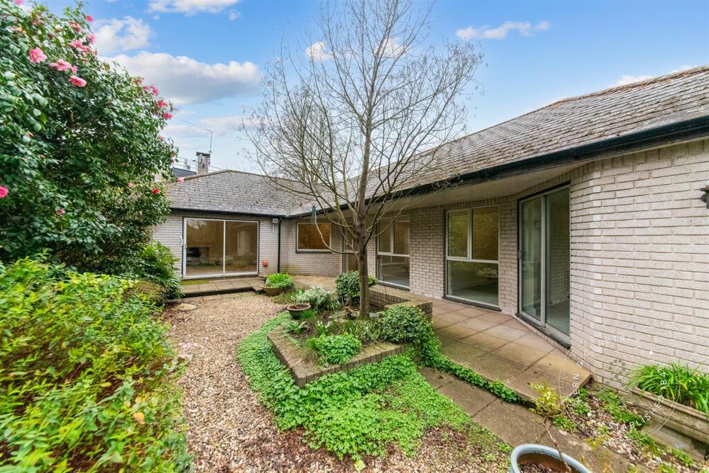 Main image of property: Cranmer House, Cranmer Court, Ely Road, Llandaff, Cardiff