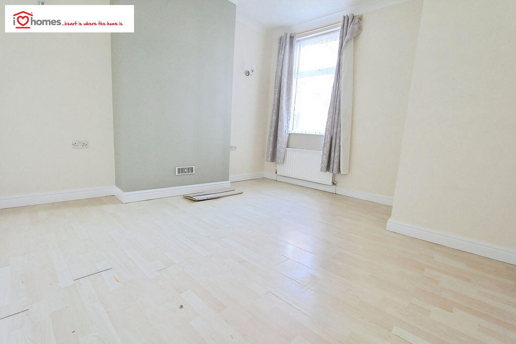 Apartment in Wolverhampton - View 2