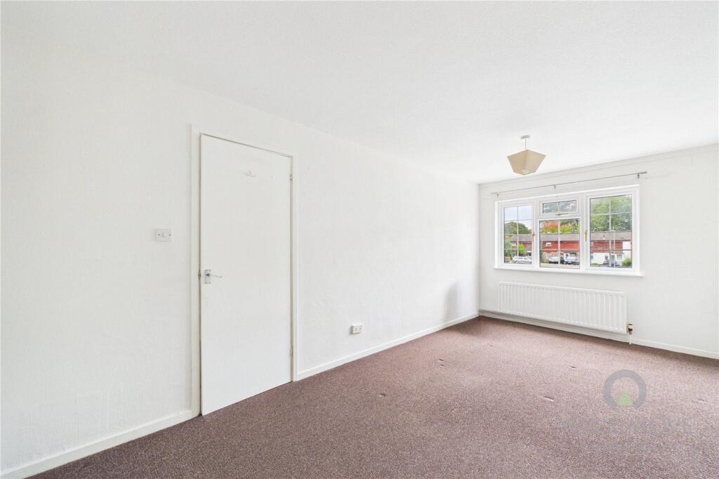 House in Northampton, Lings - More