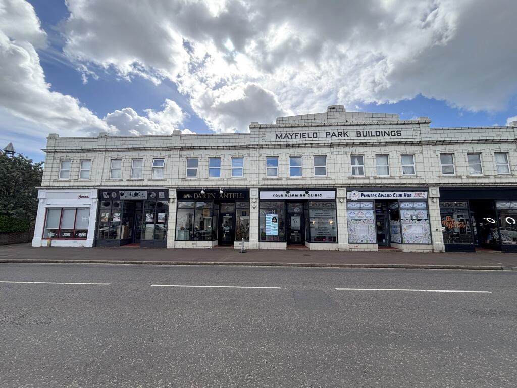 Main image of property: 937A Wimborne Road, Bournemouth BH9 2BN