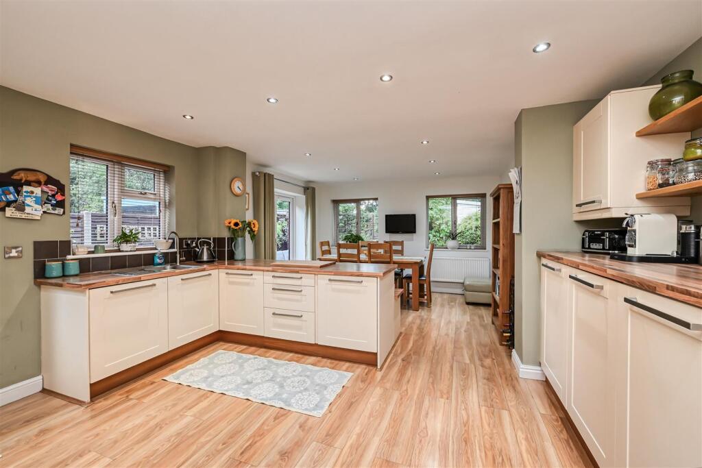 House in Telford - View 5