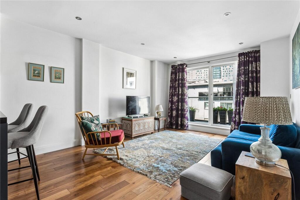 Apartment in London - View 4