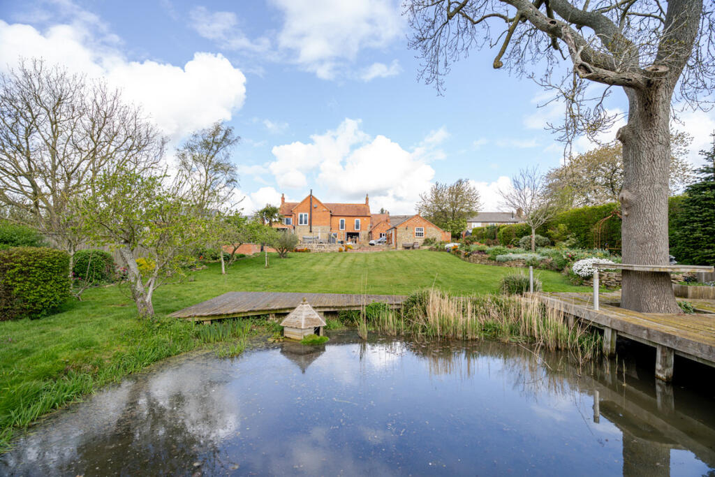 Main image of property: Upper Weald, Milton Keynes, MK19