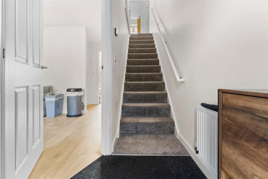 House in Stockton-on-Tees - View 2