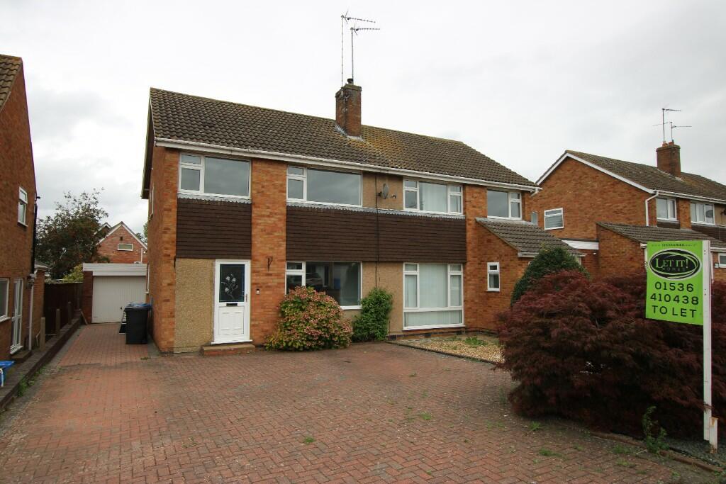 Main image of property: Deeble Road, Kettering, Northamptonshire, NN15