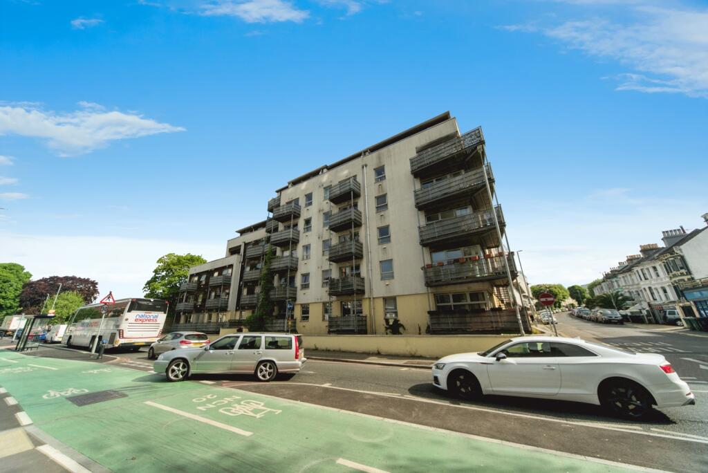 Main image of property: Springfield Road, Brighton, BN1 6BT