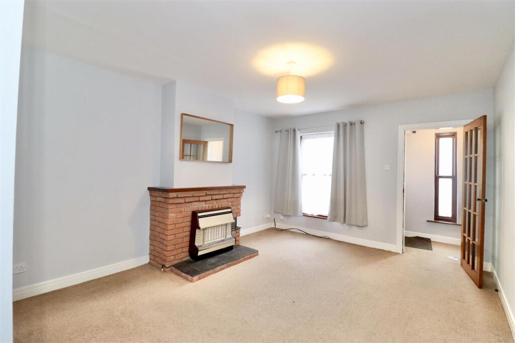 House in York - View 2