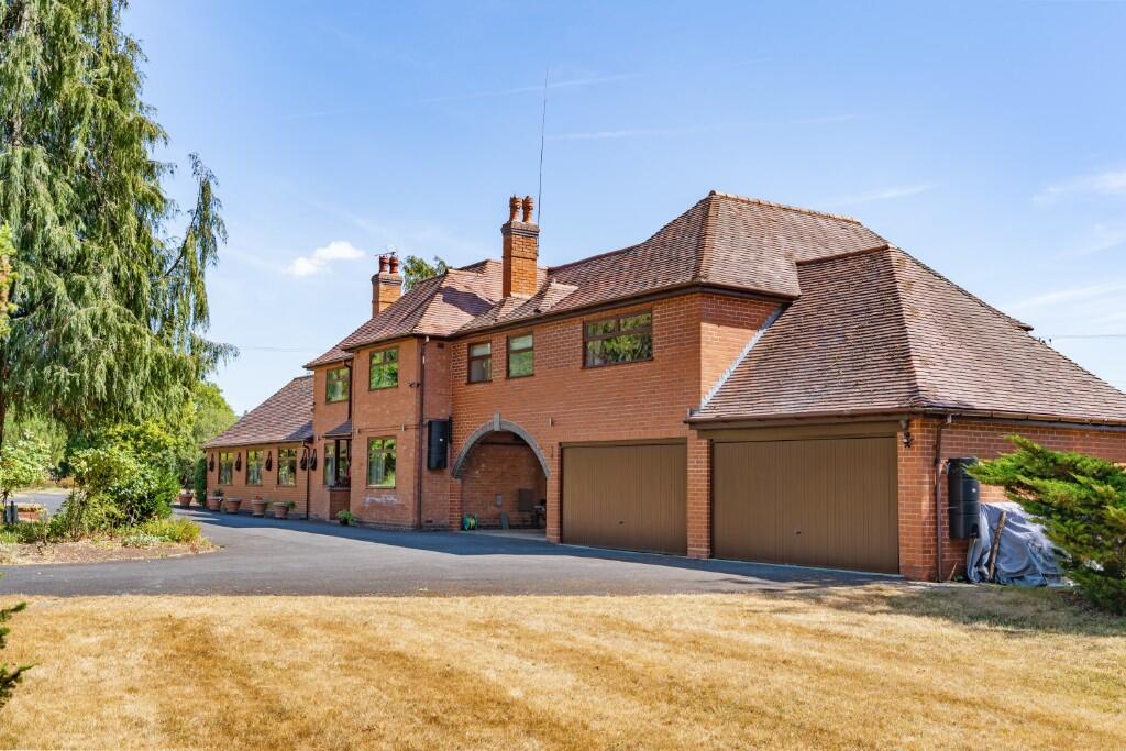 House in Stratford-on-Avon, Mappleborough Green CP - View 2